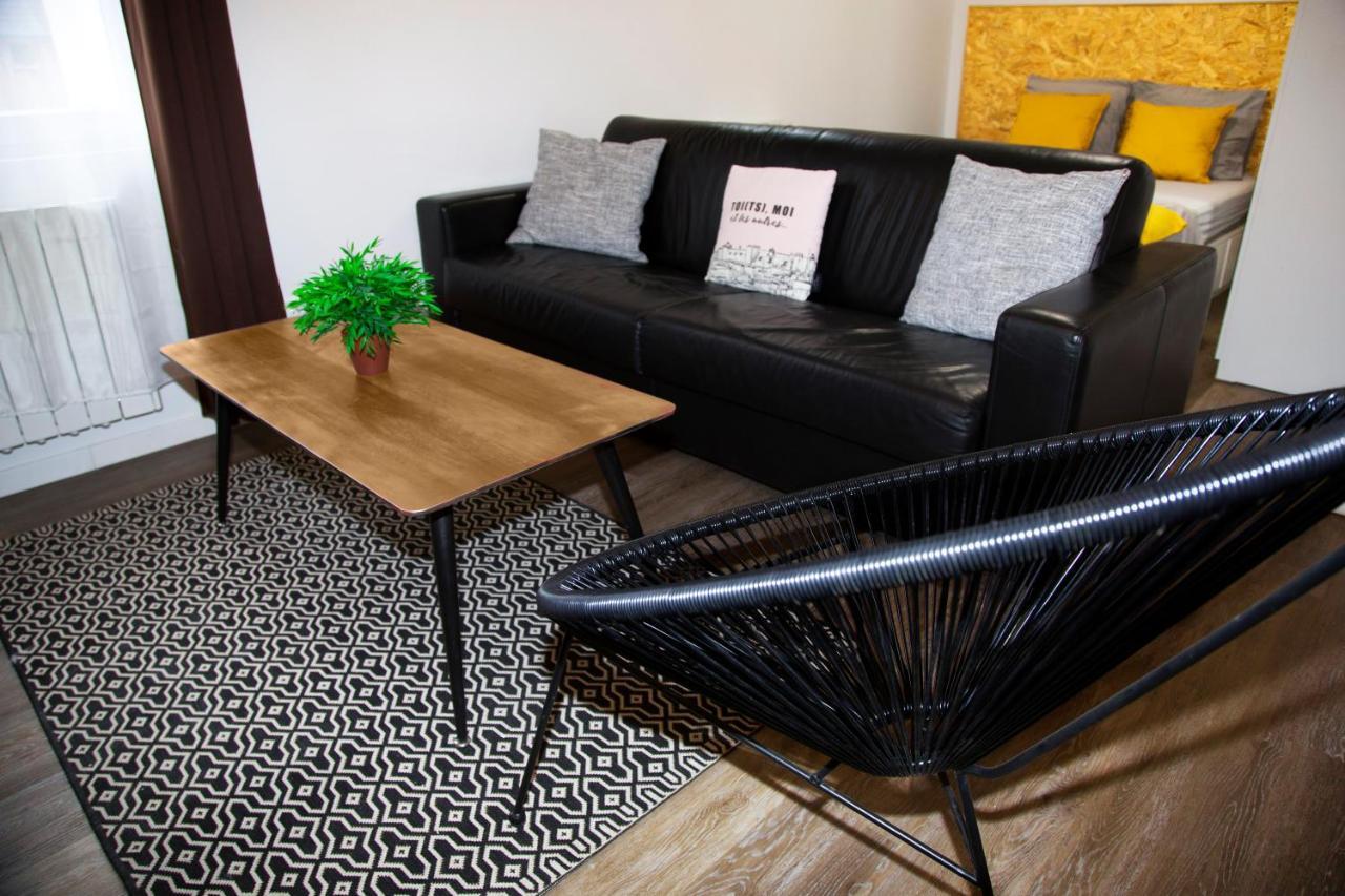 Les Lofts De Provins: Apt 4 Esterno foto